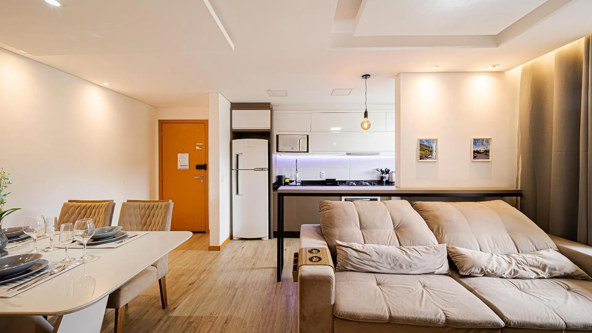 Aconchego E Privacidade Para Sua Familia Com 2 Quartos, Sala E Cozinha Integrados E Sacada Com Churrasqueira 约恩维利 0*,